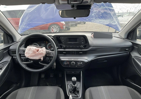 Hyundai i20 cena 26900 przebieg: 24800, rok produkcji 2021 z Żarów małe 79